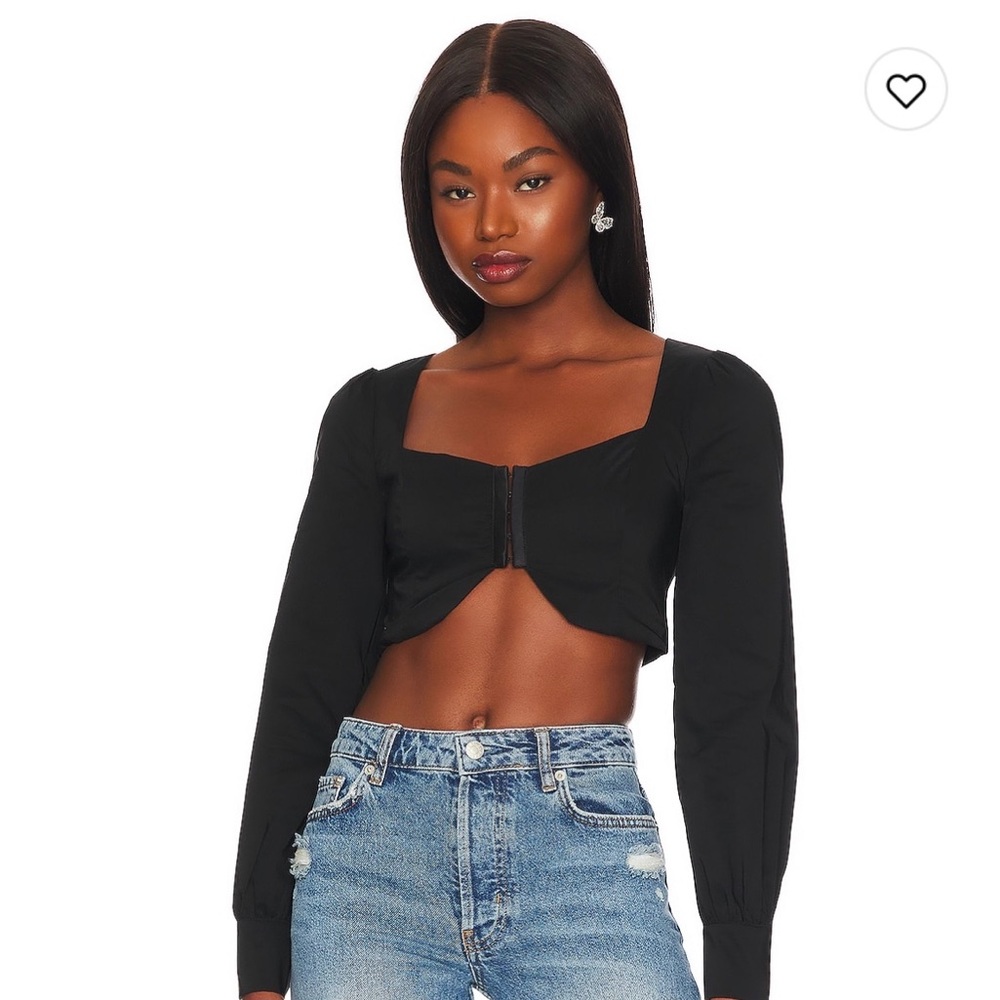 nikita crop top size can